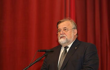 Евгений Каблов на заседании в ВИАМ представил доклад «Фундаментальные исследования как основополагающий принцип для создания материалов нового поколения»