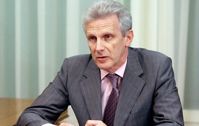 Андрей Фурсенко считает, что ЕГЭ должен сдаваться только на русском языке
