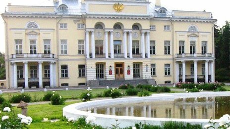 Церемония награждения победителей конкурса 2011 года на соискание медалей РАН