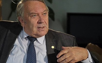 Владимир Фортов: РАН будет присваивать звание профессора лучшим российским ученым
