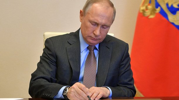 Владимир Путин объявил 2022-2031 годы в РФ Десятилетием науки и технологий