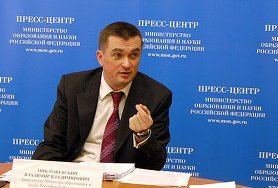 Парламент Приморья наделил Владимира Миклушевского полномочиями губернатора