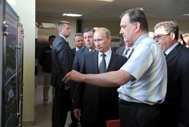 Андрей Адрианов показал Владимиру Путину строительную площадку Приморского океанариума