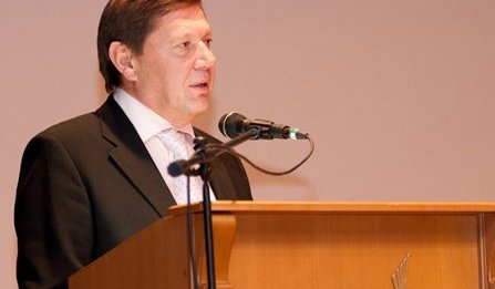 Владимир Васильев рассказал о новых правилах поступления в российские вузы