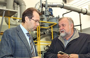 Встреча Евгения Каблова и Александра Потапова в ВИАМ