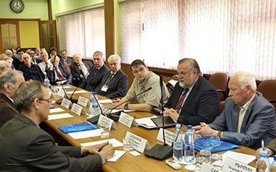 Евгений Каблов провел в ВИАМ круглый стол «Наследие Роберта Бартини»