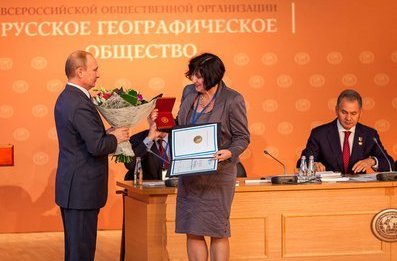 Президент РФ вручил награды выдающимся российским ученым