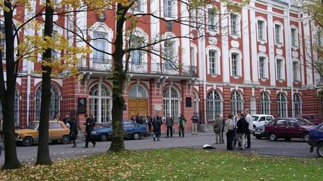 СПбГУ может присвоить первую собственную научную степень уже в мае