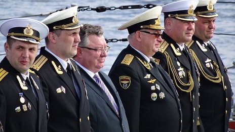 Андрей Рудской подписал соглашение об установлении шефских связей между экипажем ТАРКР «Петр Великий» и СПбПУ