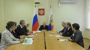 Владимир Путин поручил разработать стандарты преподавания