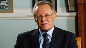 Президент Российской академии наук Юрий Осипов отмечает 75-летие