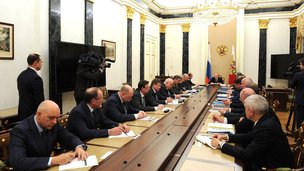 Президент РФ провёл совещание по вопросам развития Фонда перспективных исследований